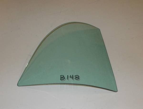 1950-1952 Chevrolet / Oldsmobile / Pontiac Hardtop Convertible Right Rear Back Glass B148