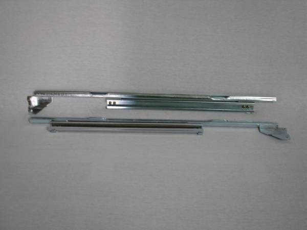 Auto City Classic - 1949-1952 Chevrolet / Oldsmobile / Pontiac Convertible and Hardtop Lower Door Glass Channel 4919