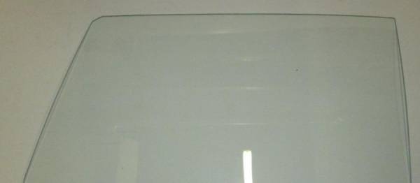 Auto City Classic - 1966-1967 Ford Ranchero Right Door Glass D3537