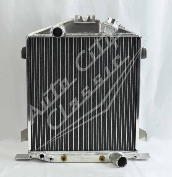 Auto City Classic - 1932 Ford Lo-Boy / Street/ Rat Rod Aluminum Radiator Chopped with Chevy Motor SL-188A-AT