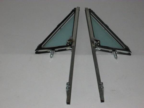 Auto City Classic - 1967-1972 Chevrolet / GMC Panel, Pickup, Suburban and Utility Vent Post Assembly V2563TAP