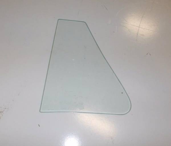Auto City Classic - 1953-1954 Studebaker Sedan and 1954 Wagon Vent Glass V2978S