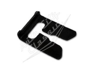 1958 Chevrolet Passenger Cars Windshield Wiper Arm Transmission Union Clip