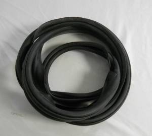 1963-1964 Ford and Mercury 2 and 4 Door Hardtop and Convertible Windshield Gasket W633G
