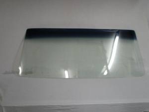1974-1978 Ford Mustang Sedan Windshield W824
