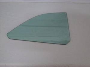 Auto City Classic - 1970-1971 Ford Torino (Fairlane) 2 Door Hardtop Right Quarter Glass Q4330 - ORIGINAL GREEN TINT