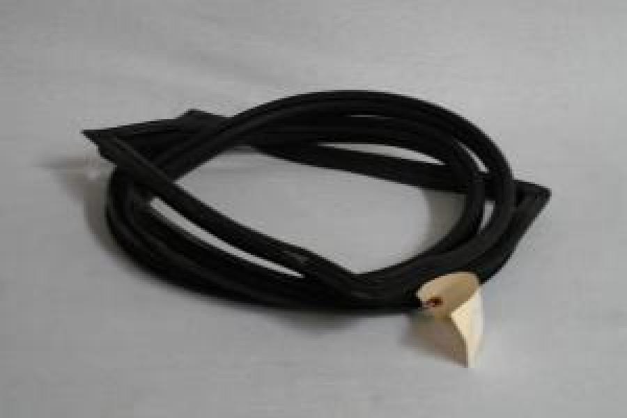 58 Chevrolet / Pontiac Convertible and Sport Coupe Windshield Gasket