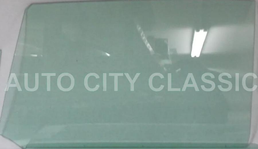 1966-1967 Chevrolet Chevelle Convertible and Hardtop Right Door Glass D3642