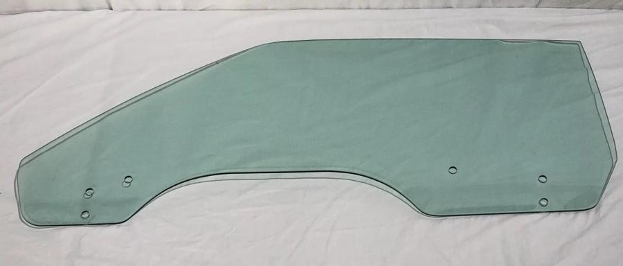 1969-1970 Ford Mustang 2 Door Hardtop Fastback Left Door Glass (10/69-1970) D4281