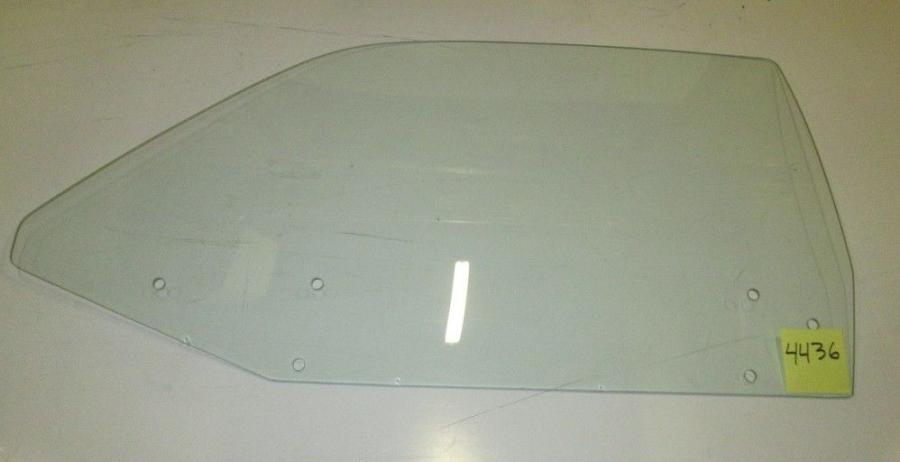 1971-1972 Dodge Dart / 1970-1972 Plymouth Valiant 2 Door Hardtop Left Door Glass D4436
