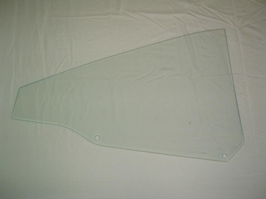 1968-1970 Plymouth B Body 2 Door Sedan Right Quarter Glass Q4067