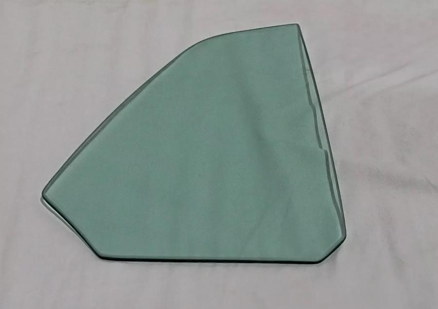 1969-1970 Ford Mustang / Mercury Cougar Convertible and Hardtop Right Quarter Glass (10/69-70) Q4284