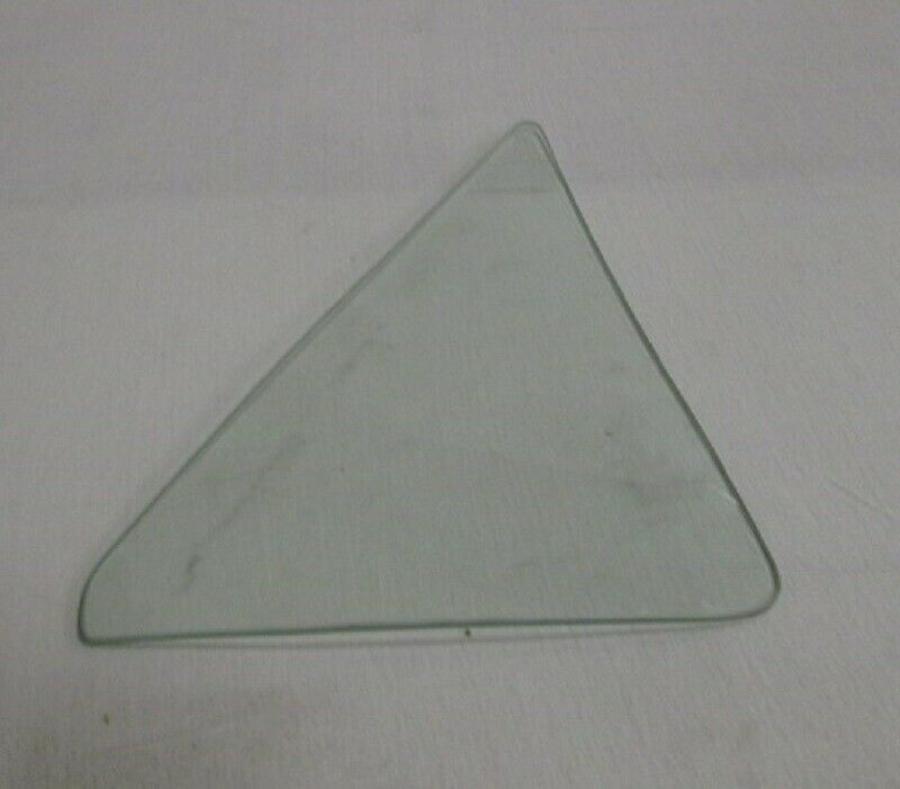 1971-1974 Plymouth B Body 2 Door Coupe Left Stationary Quarter Glass Q4602