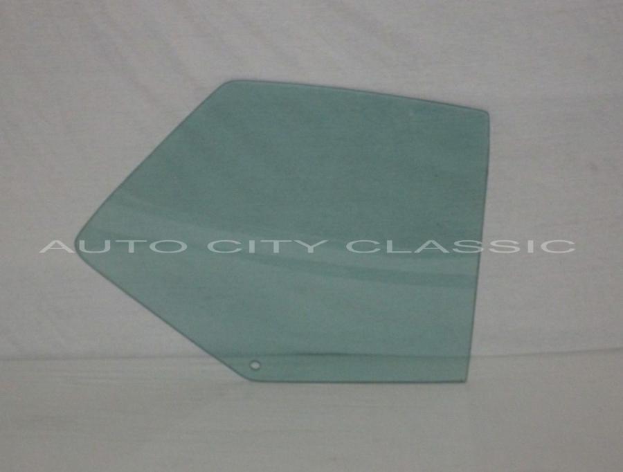 1973-1974 Chevrolet Nova 4 Door Sedan Left Quarter Glass Q4904