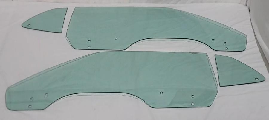 1969-1970 Ford Mustang 2 Door Hardtop Fastback Side Glass Set 10/69-1970) SS-MSTG-69-70-FB-BOLT