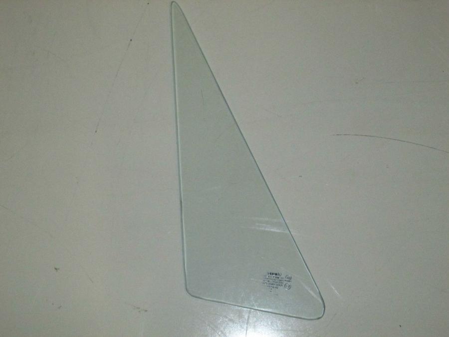 1967 Chevrolet / GMC Pickup Vent Glass (No Holes) V2558T