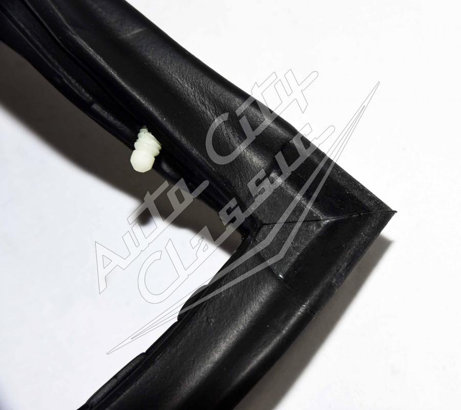 58-1960 Chevrolet Sedan Door Weatherstrip with Clips