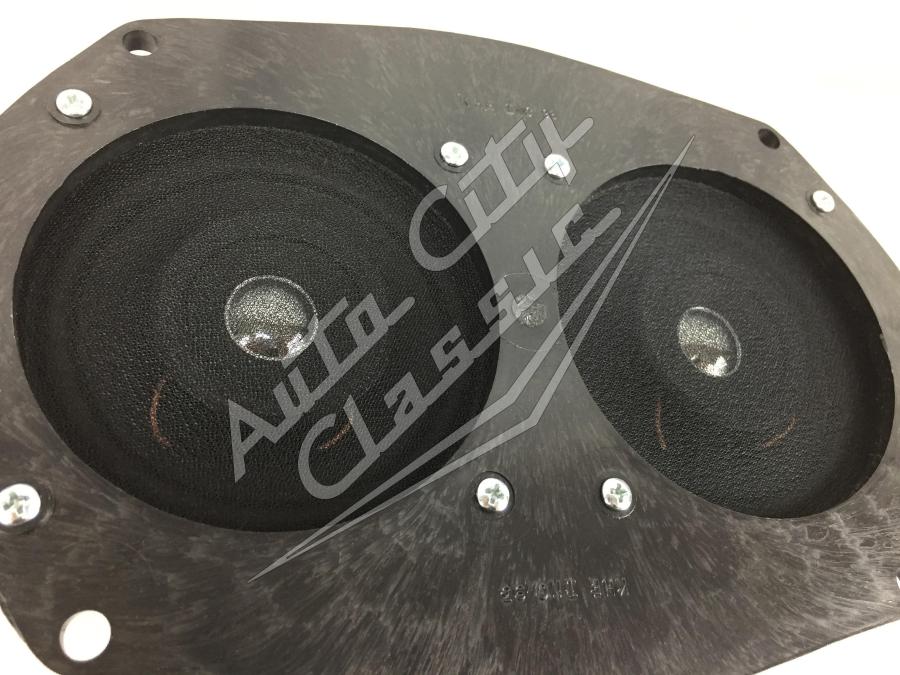 58 Chevrolet Passenger Cars Dual Speaker 
