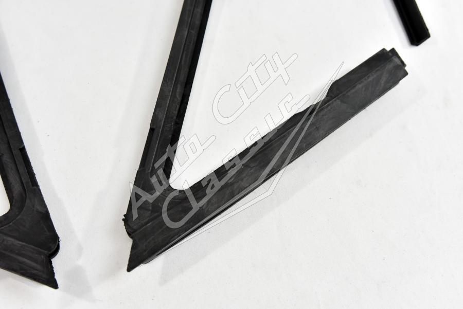1963-1964 GM Convertible, Hardtop and Sedan Vent Seals