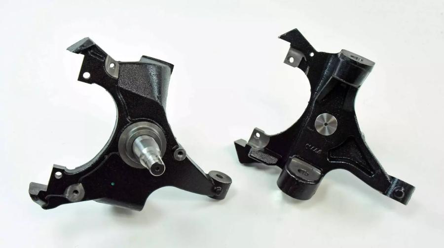 1988-1998 Chevrolet / GMC 2WD Pickup and Suburban 2" Drop Spindles